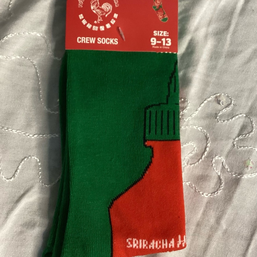 SRIRACHA Green and Red Crew Socks 9-13